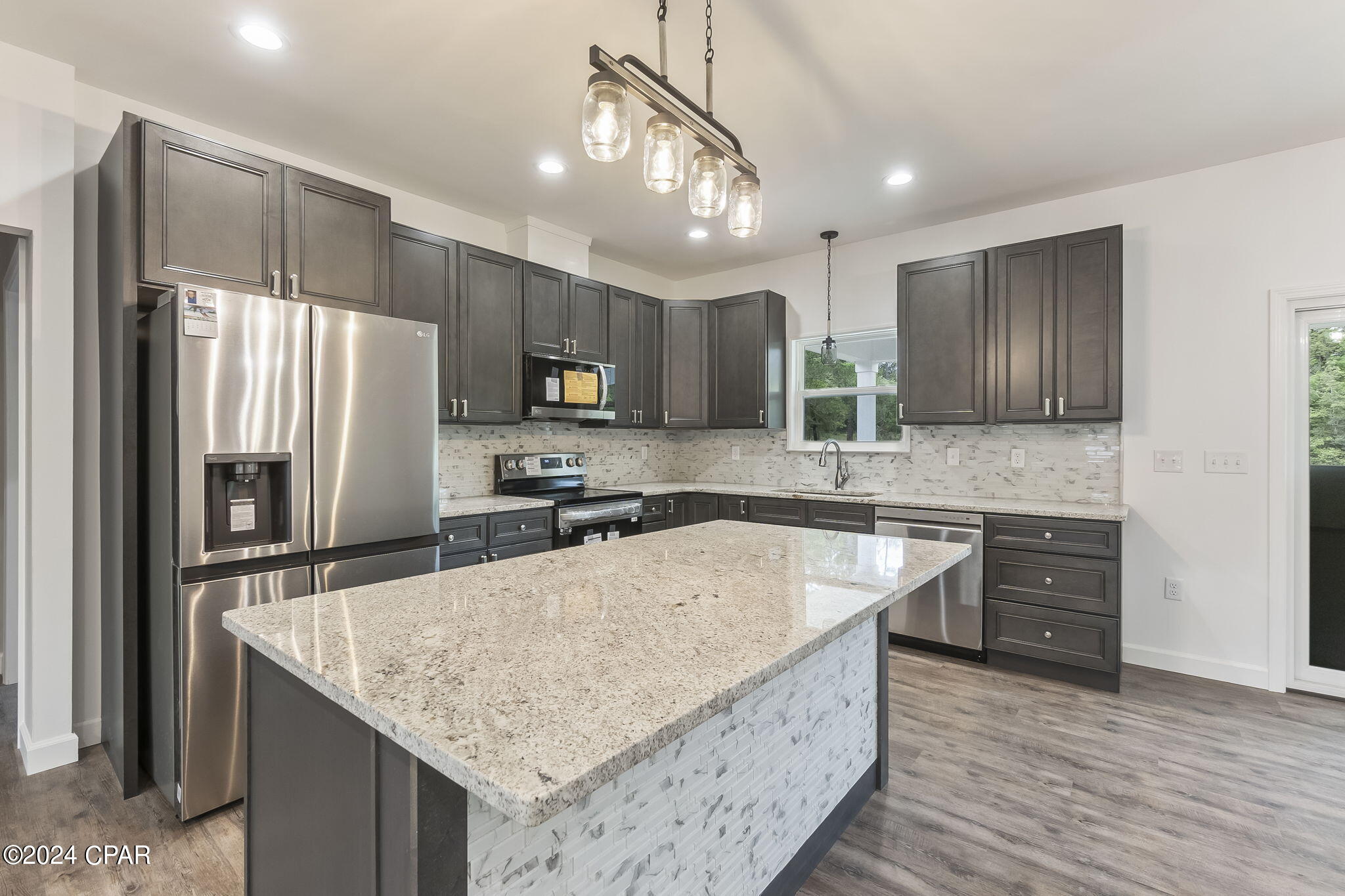 4812 Derby Drive Chipley, FL 32428 - Photo 3 of 92