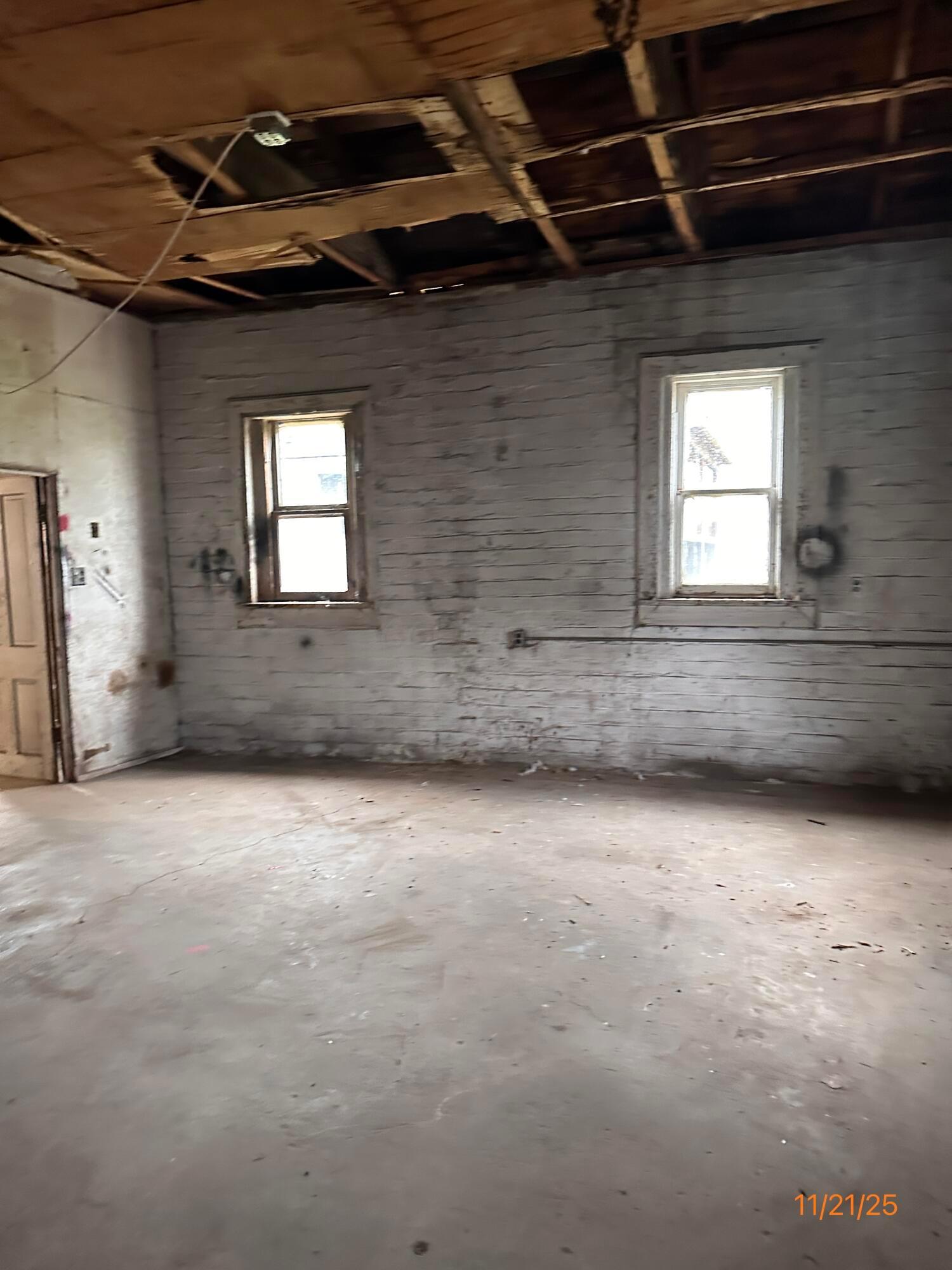3076 Lithopolis Road Northwest Lancaster, OH 43130 - Photo 25 of 30 Interior shop space of garage 1
