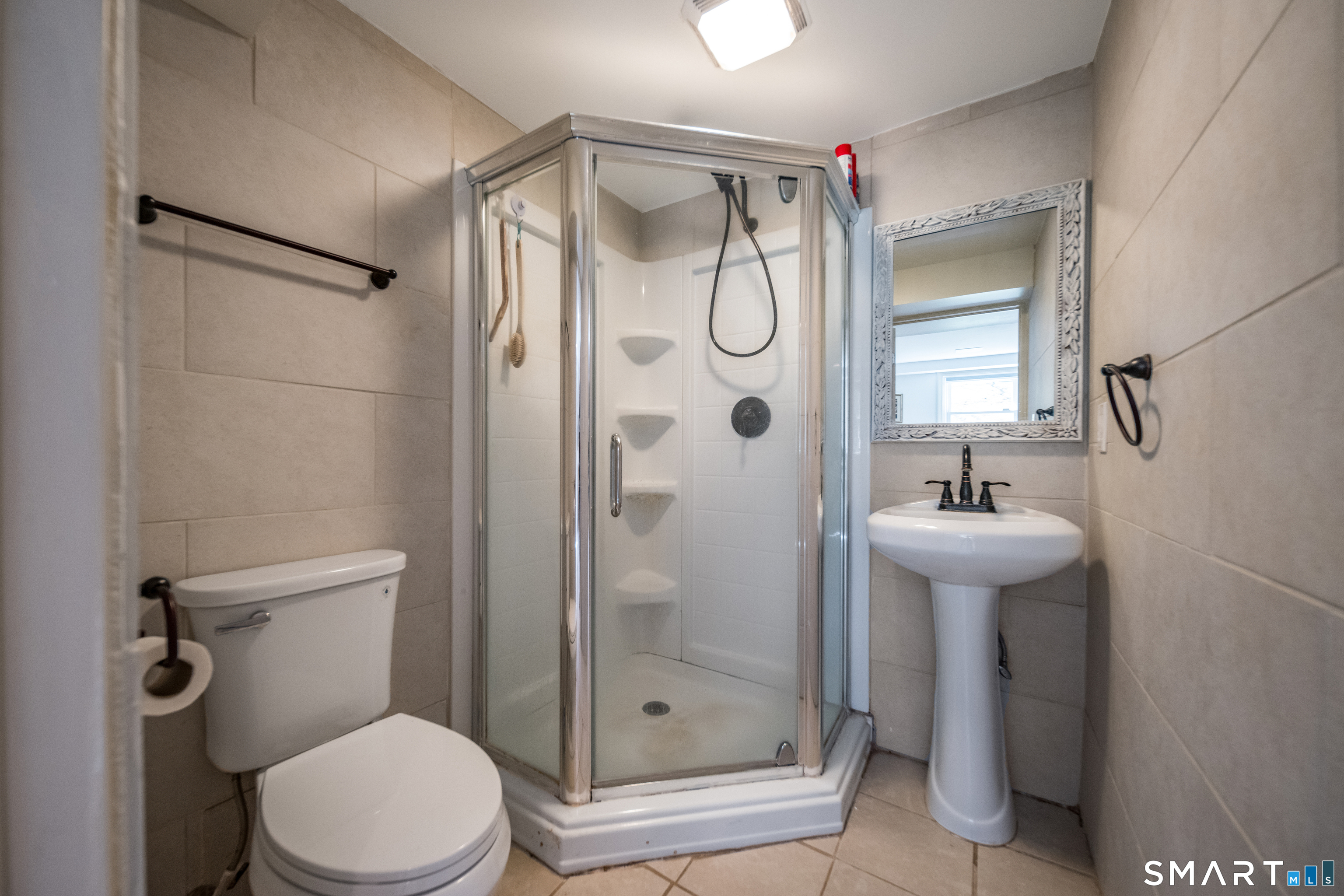 408 R Stage Coach Road Durham, CT 06422 - Photo 21 of 40