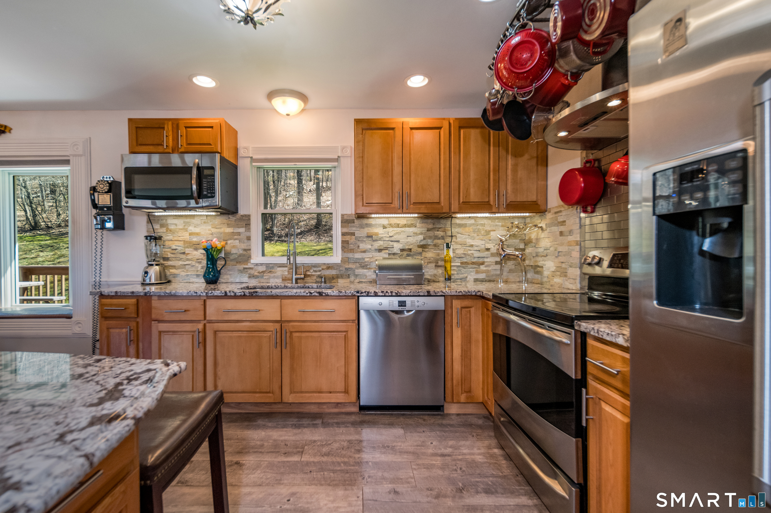 408 R Stage Coach Road Durham, CT 06422 - Photo 6 of 40