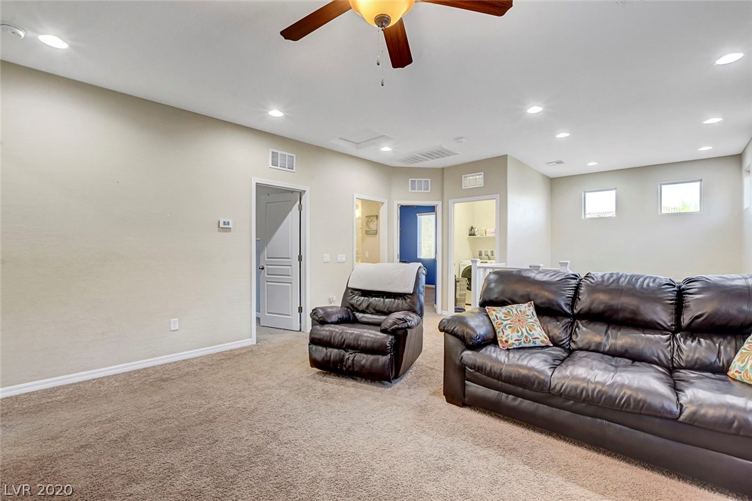 7055 Florido Road Las Vegas, NV 89178 - Photo 18 of 42 Gallery Image 18