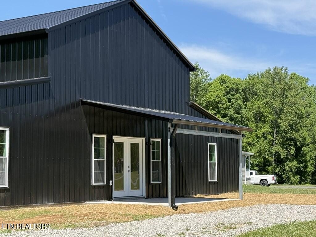 246 Ralph Spivey Lane Hilham, TN 38568 - Photo 3 of 53 Gallery Image 3