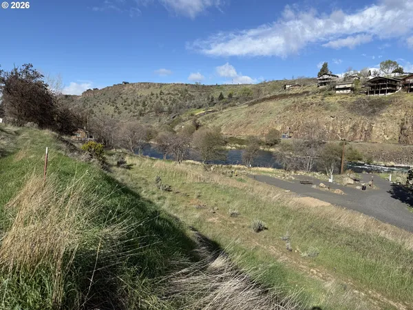 $125,000 | 322 Alan Lane, Maupin, OR 97037