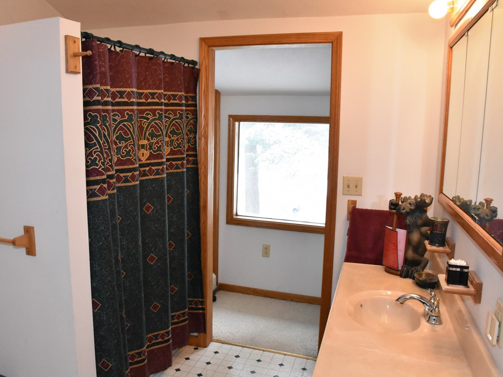 682 Hadley Road Greenville, PA 16125 - Photo 23 of 26 Gallery Image 23