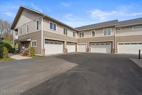 $585,000 | 4577 Greenchain Loop, Unit 1, Coeur D'Alene, ID 83814