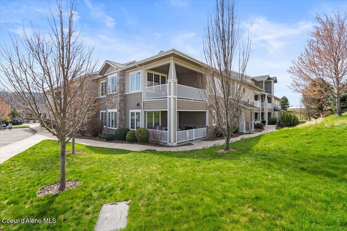 4577 Greenchain Loop, Unit 1 Coeur D'Alene, ID 83814 - Photo 10 of 53 10-Front of home