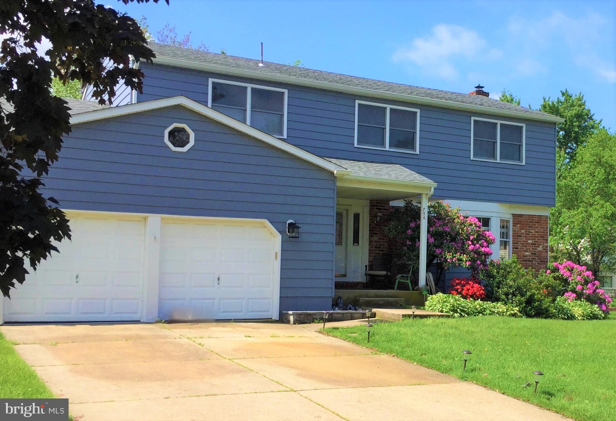 756 Grant Road Mount Laurel, NJ 08054 - Photo 3 of 41