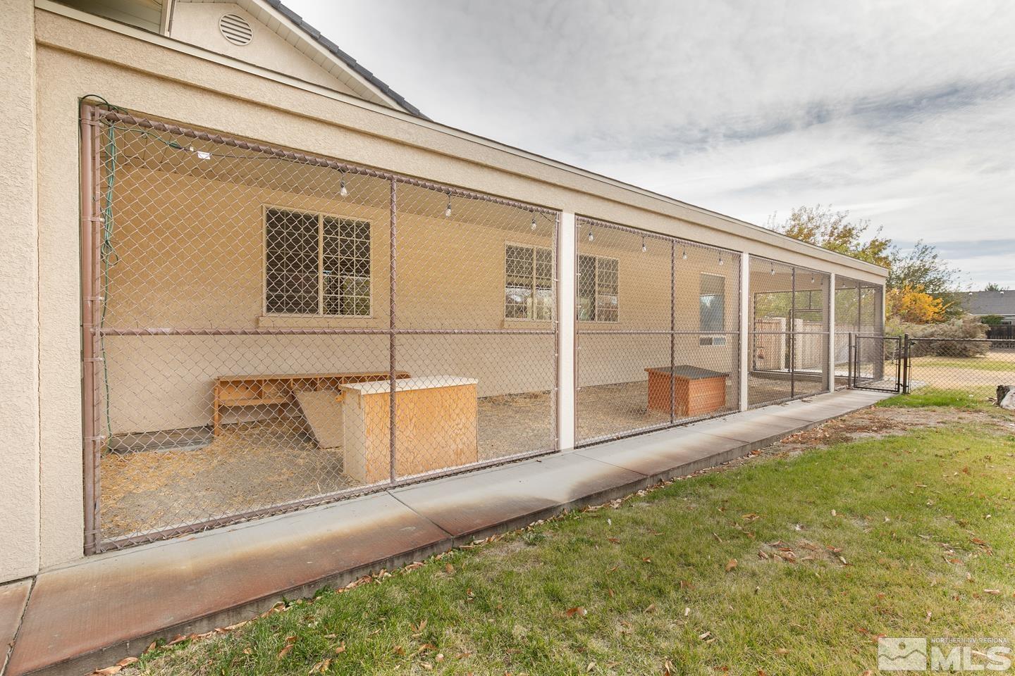 5275 Rivers Edge Drive Fallon, NV 89406 - Photo 29 of 36 a view of a back yard of the house
