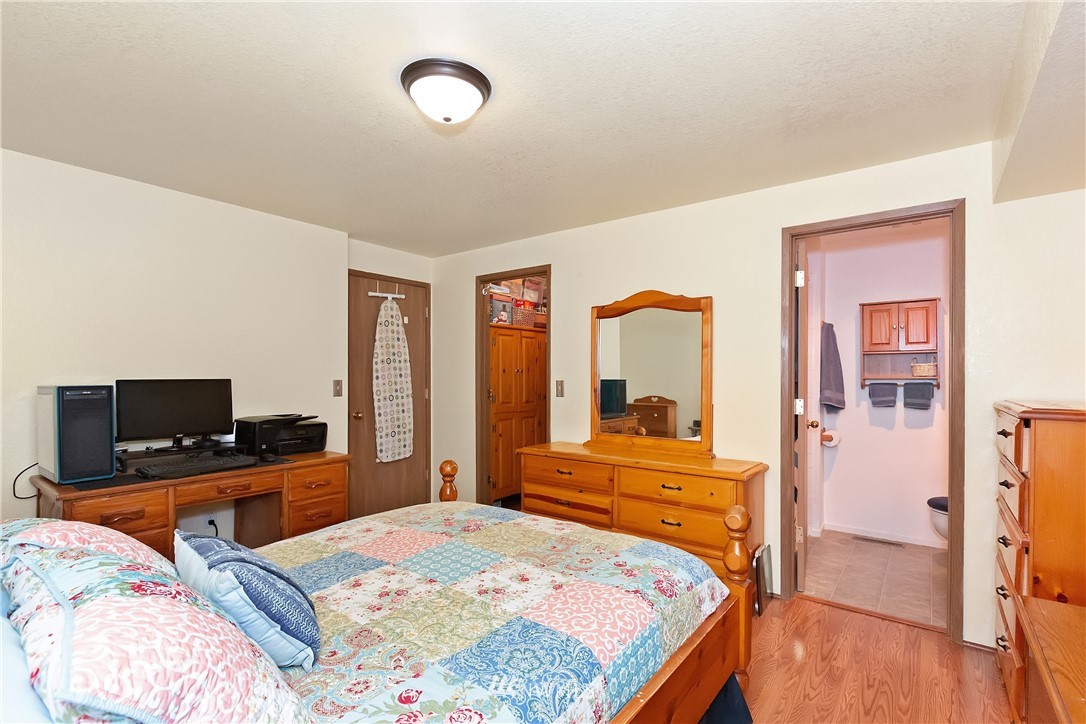 3563 Ridgetop Court Northeast Bremerton, WA 98310 - Photo 8 of 18 Gallery Image 8