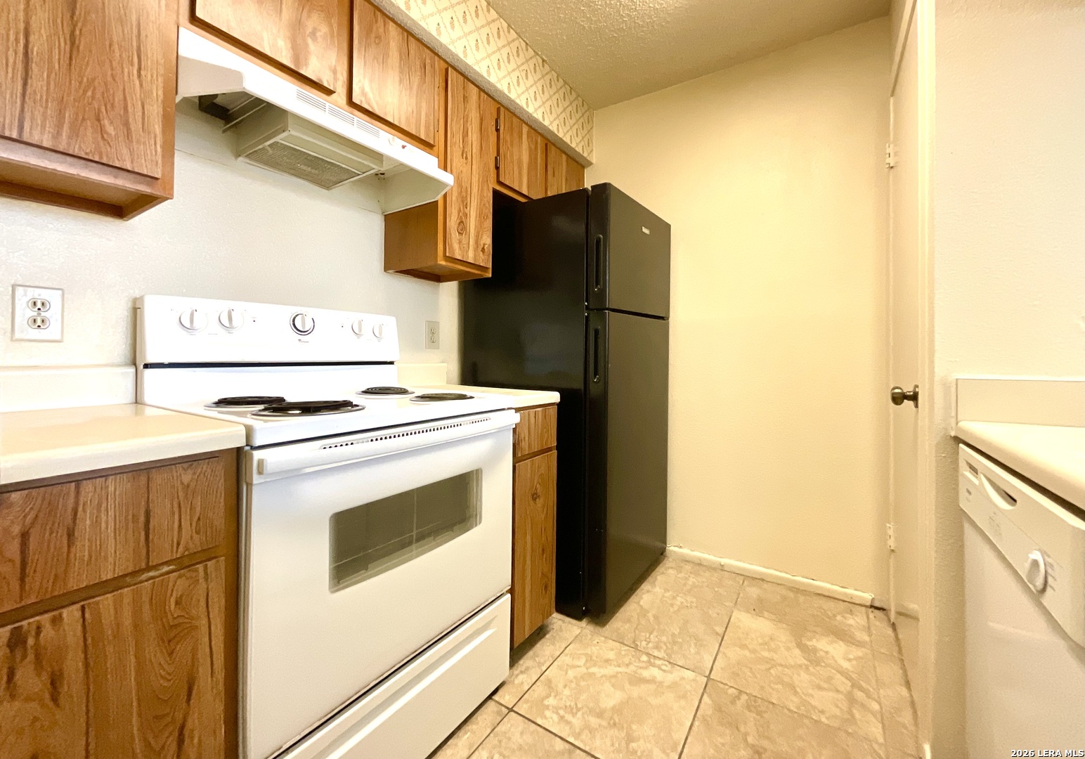 14343 Judson Road, Unit 407 San Antonio, TX 78233 - Photo 12 of 25