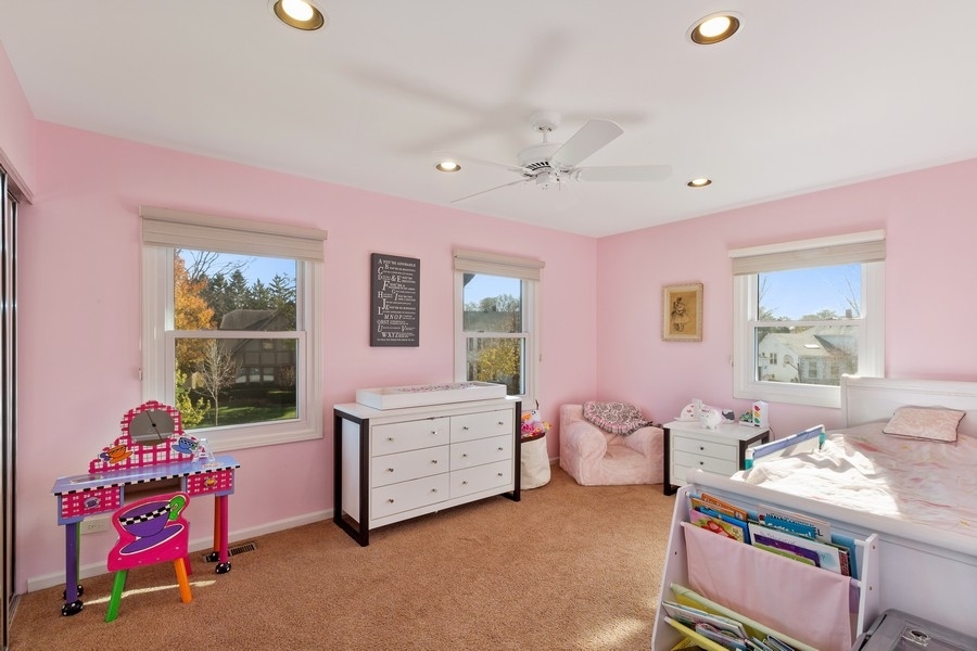 1164 Devonshire Road Buffalo Grove, IL 60089 - Photo 12 of 20