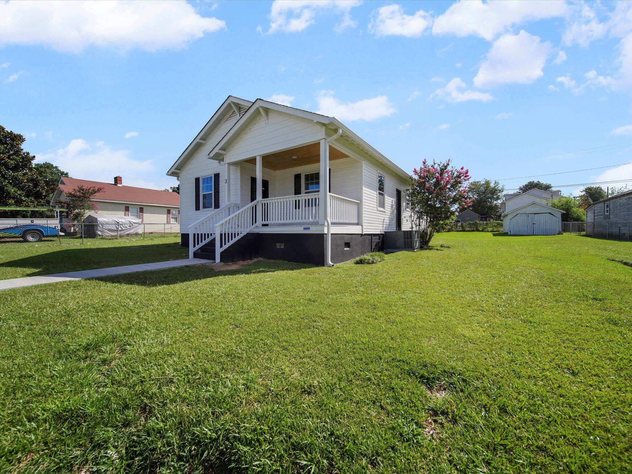 3 Maple Street Great Falls, SC 29055 - Photo 2 of 36 31-DCE01765