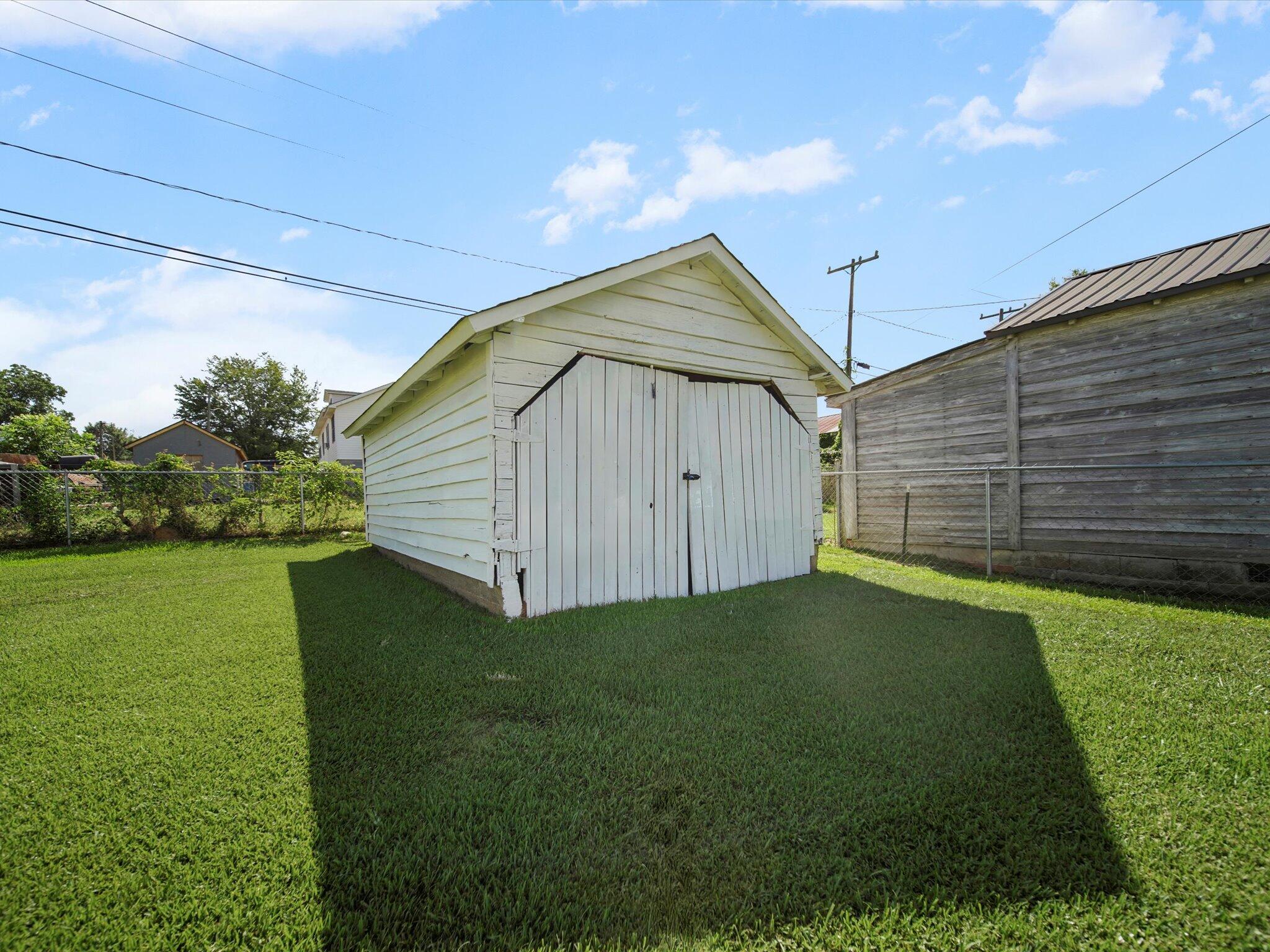 3 Maple Street Great Falls, SC 29055 - Photo 10 of 36 35-DCE01785