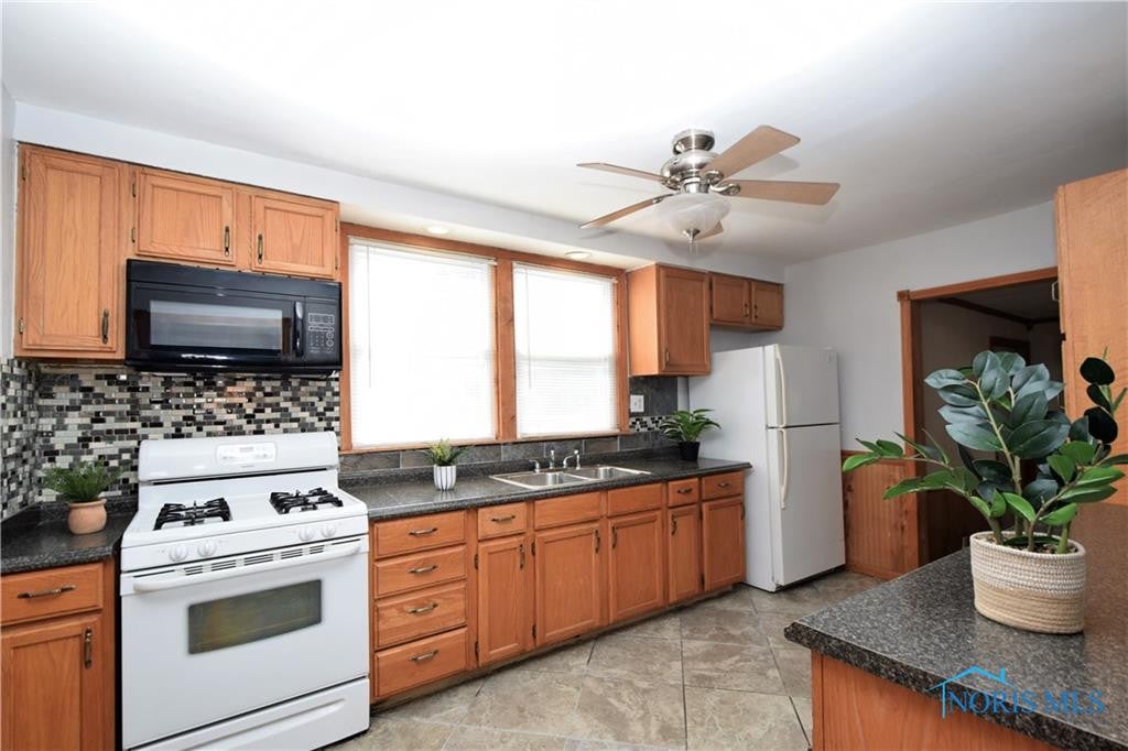 4025 Angola Road Toledo, OH 43615 - Photo 21 of 30 Gallery Image 21