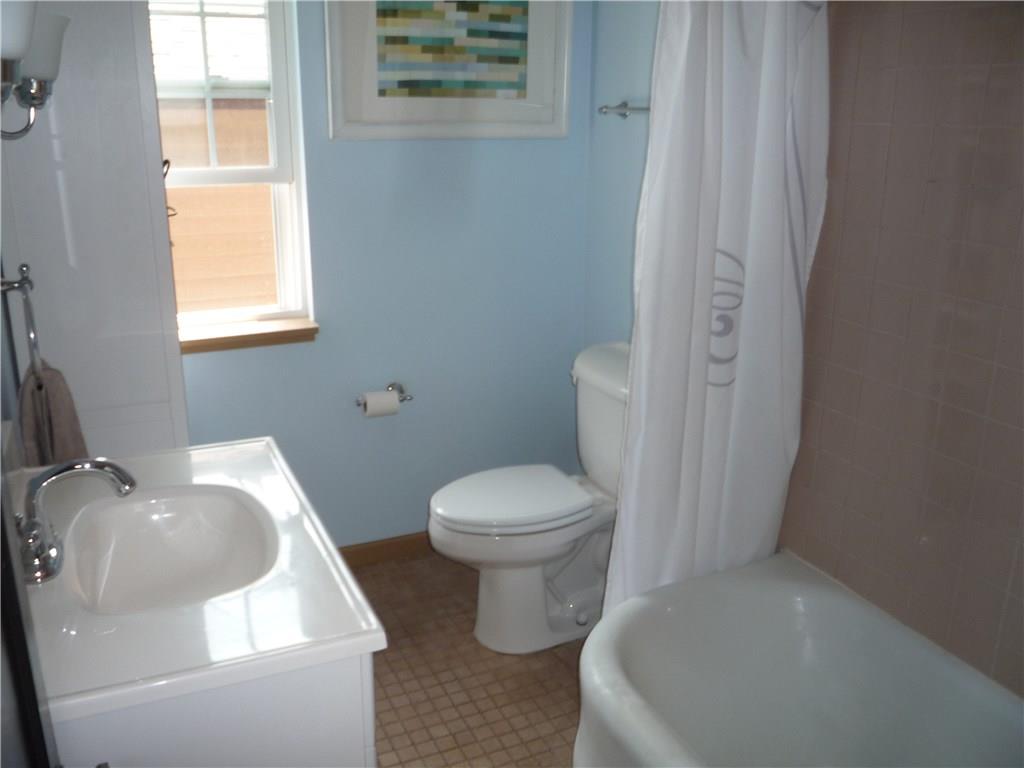 3350 Middletown Road Sheraden, PA 15204 - Photo 15 of 24 Gallery Image 15