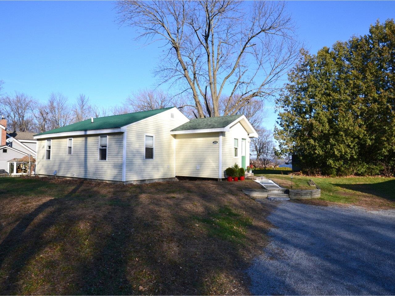 588 Mills Point Road Colchester, VT 05446 - Photo 25 of 32 Gallery Image 25