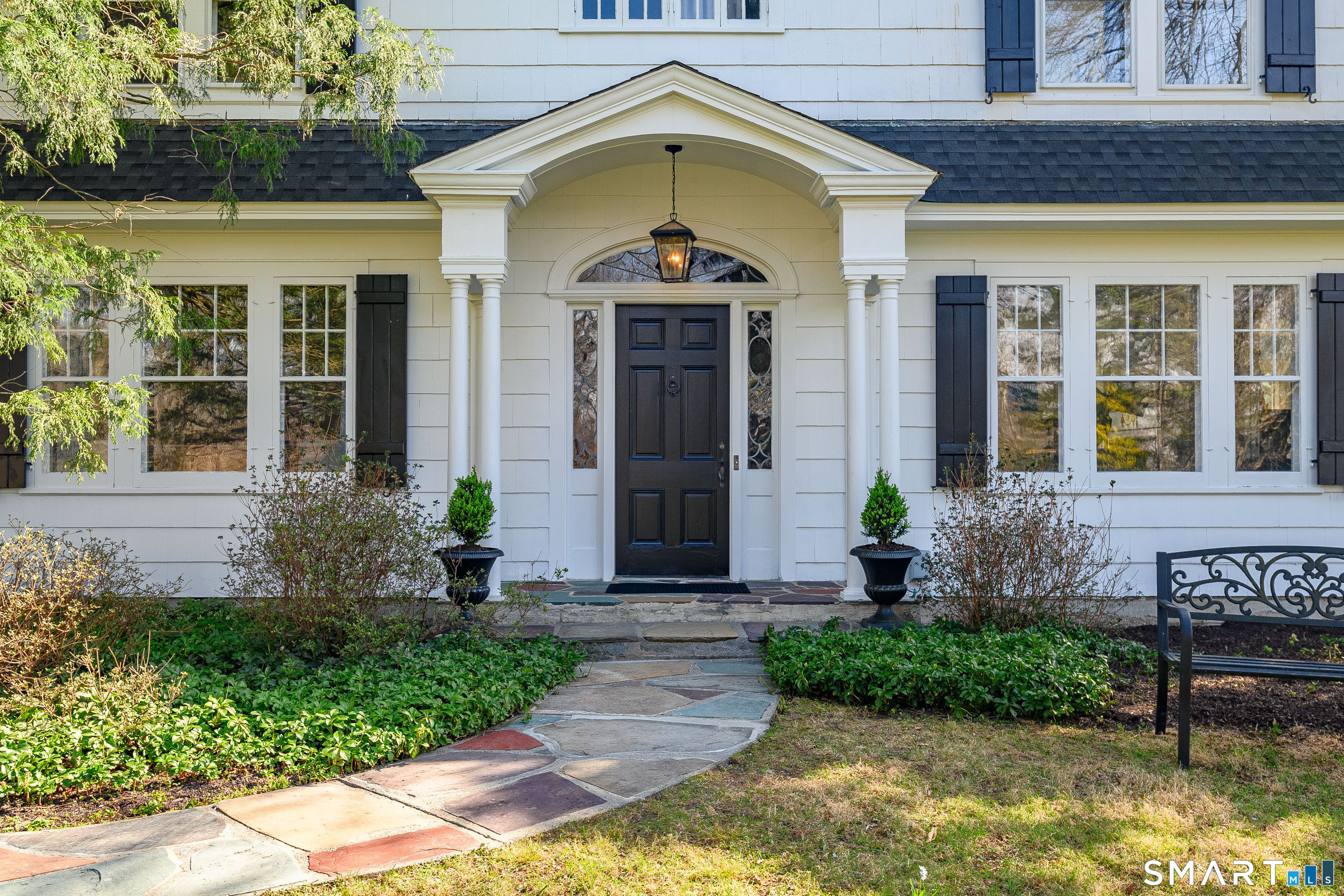 9 Tory Lane Newtown, CT 06470 - Photo 3 of 40