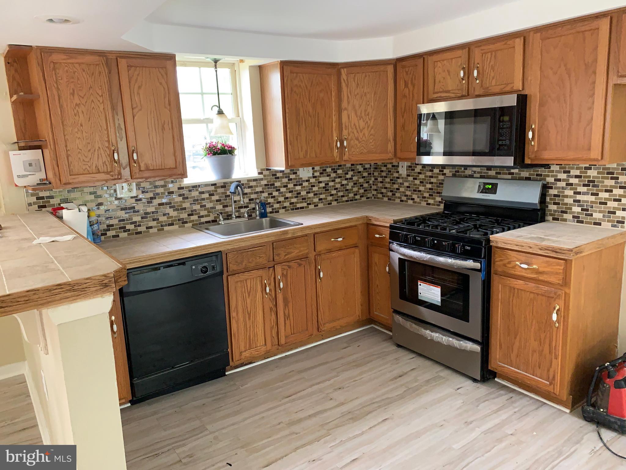 2312 Good Intent Road Deptford, NJ 08096 - Photo 7 of 13 Kitchen