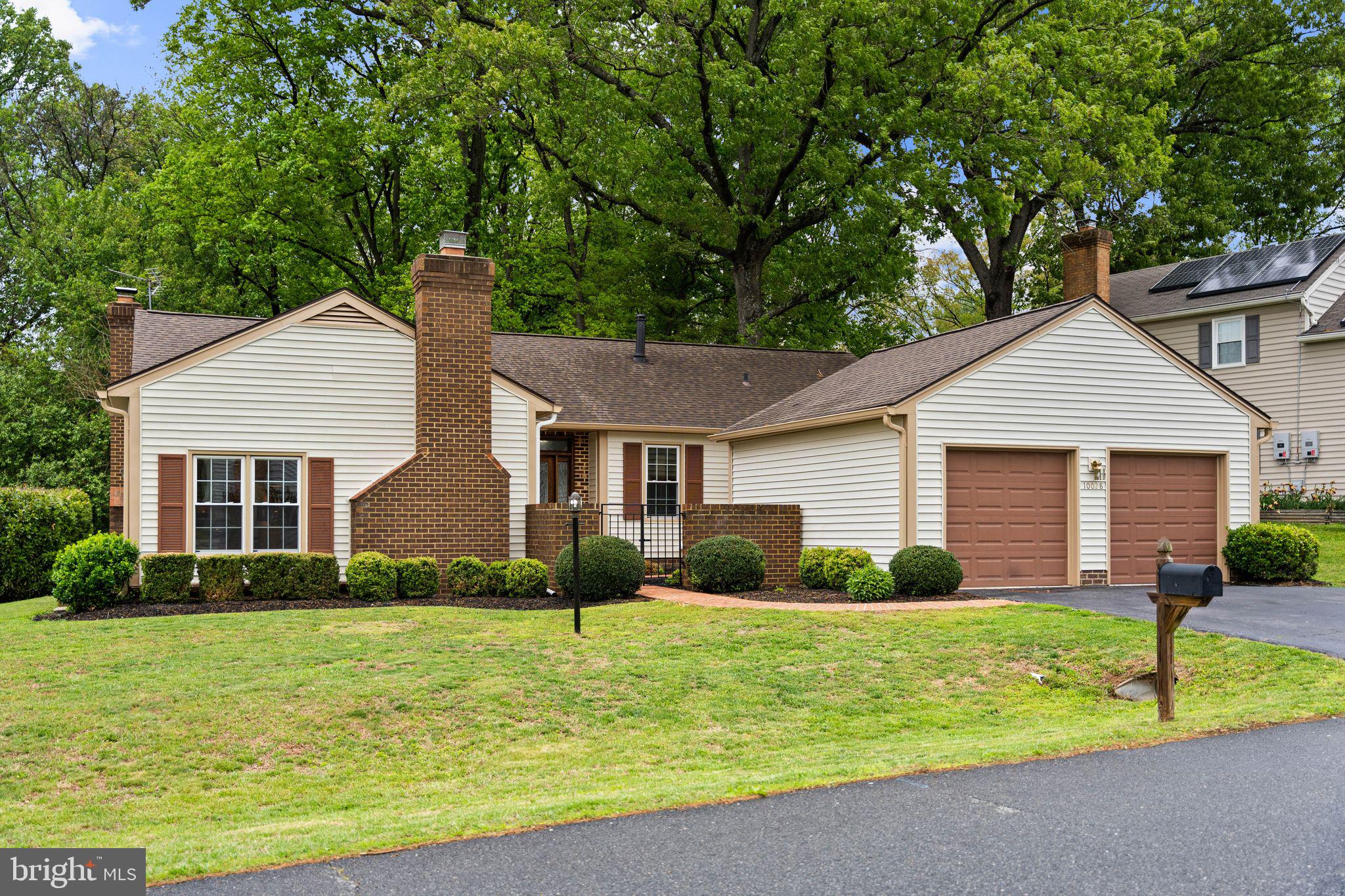 10028 Dellcastle Road Gaithersburg, MD 20886 - Photo 2 of 57 Welcome home to 10028 Dellcastle Road