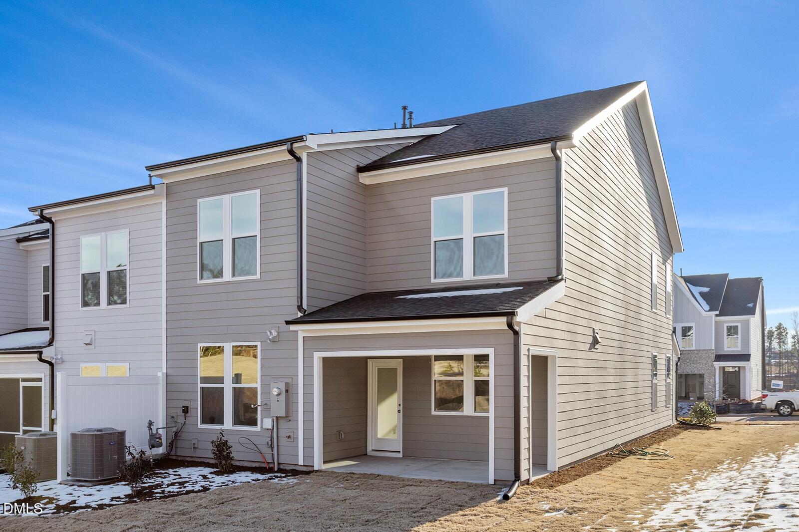 1113 Bell Heather Road, Unit 6 Durham, NC 27703 - Photo 20 of 32 FMWeb29