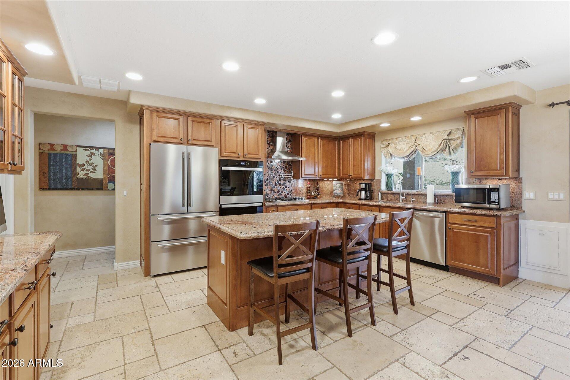 2324 West Zenith Lane Phoenix, AZ 85085 - Photo 22 of 85 Kithcen with Gas Range