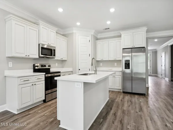 $299,990 | 10605 Landon Meadows Drive, Gulfport, MS 39503