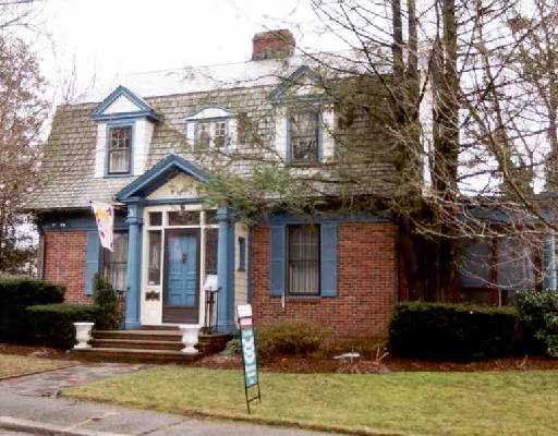 22 Bond Road East Providence, RI 02915 - Photo 1 of 1 Exterior Front.