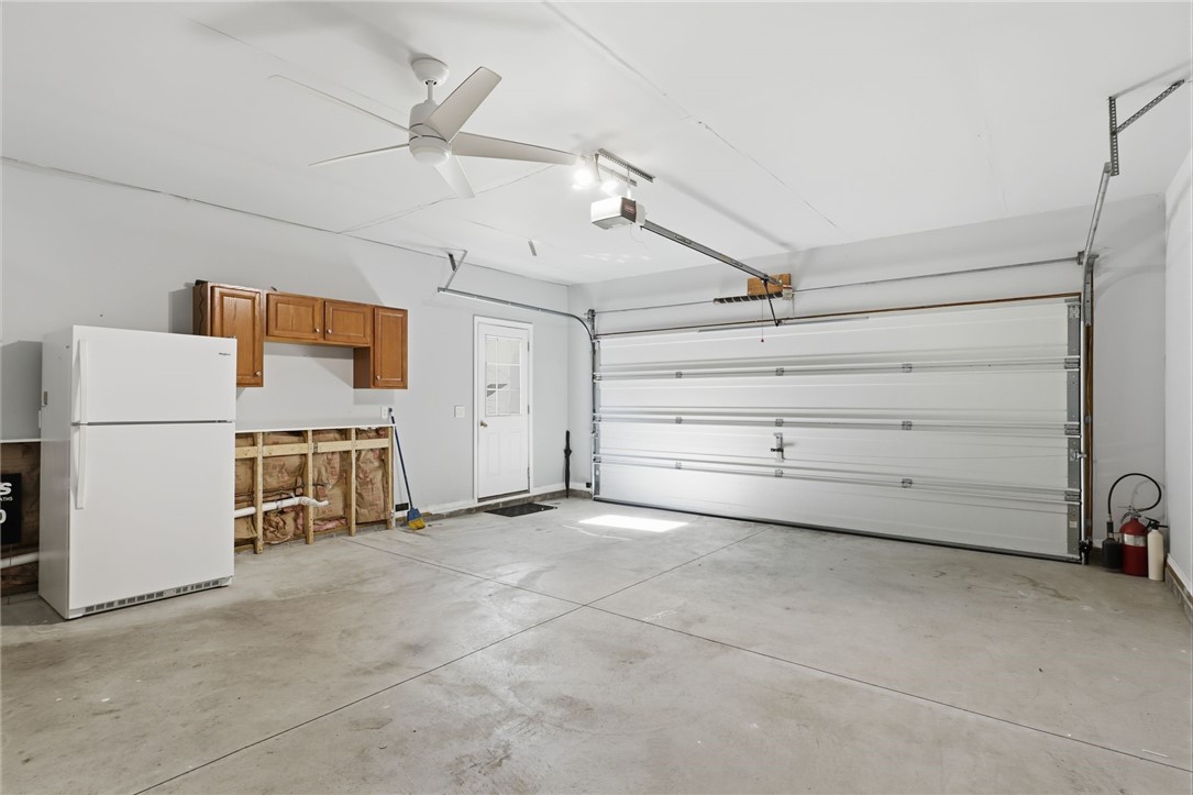 1024 Pondbrook Point Webster, NY 14580 - Photo 26 of 36