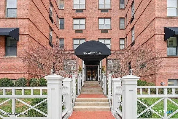 $3,650 | 25 West Elm Street, Unit 43, Greenwich, CT 06830