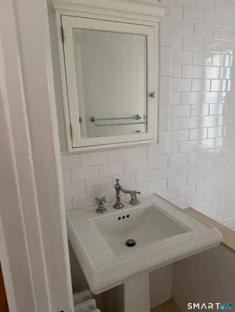 $3,650 | 25 West Elm Street, Unit 43, Greenwich, CT 06830