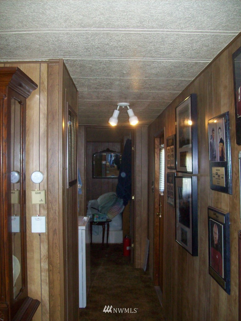 8661 Robbins Road Ellensburg, WA 98926 - Photo 9 of 10 Gallery Image 9