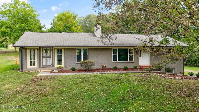 700 Mars Hill Road, Knoxville, TN 37923