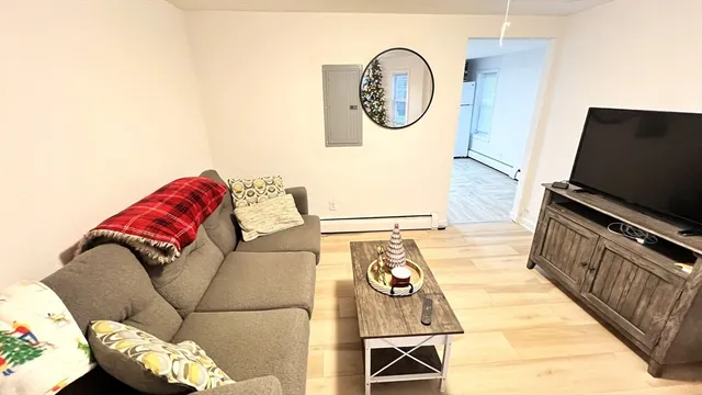 $2,800 | 50 Conant Street, Unit A, Danvers, MA 01923