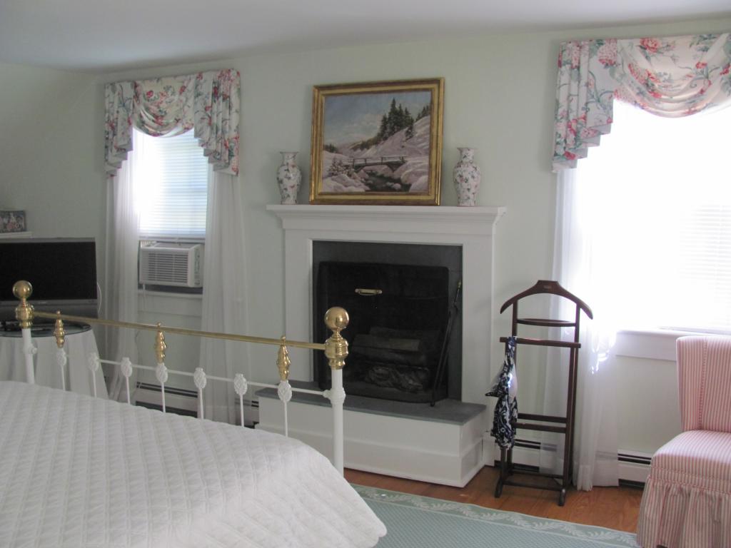 110 Kent Hill Road Dorset, VT 05251 - Photo 21 of 24 Gallery Image 21
