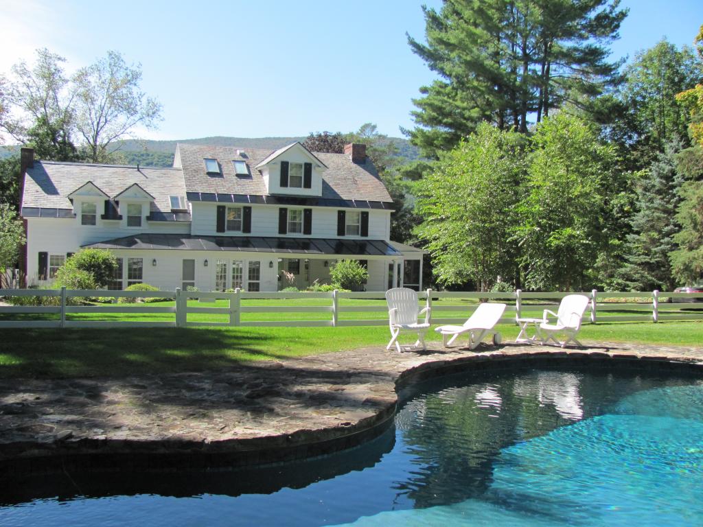 110 Kent Hill Road Dorset, VT 05251 - Photo 5 of 24 Gallery Image 5