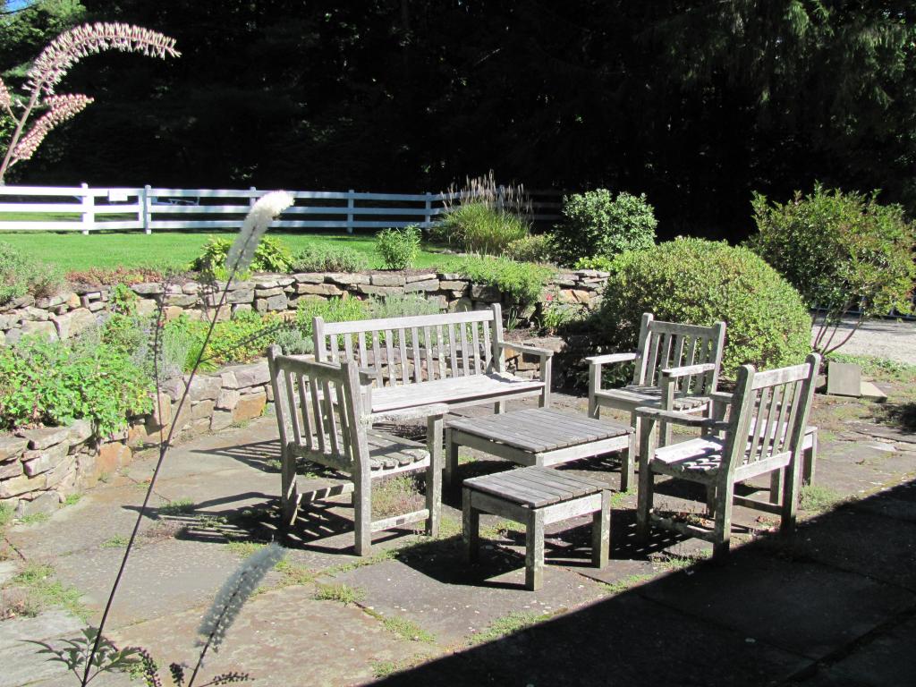 110 Kent Hill Road Dorset, VT 05251 - Photo 7 of 24 Gallery Image 7