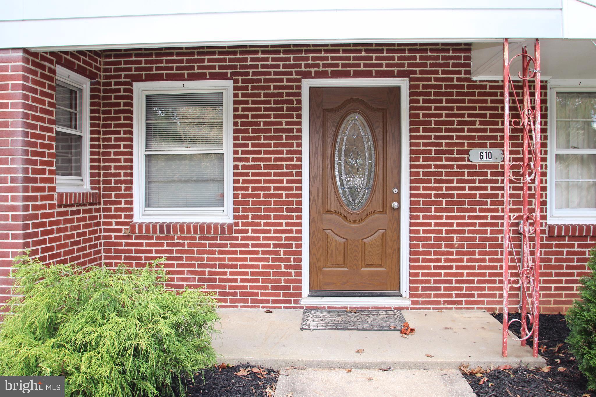 610 Mountain Road Fallston, MD 21047 - Photo 3 of 29 a front view of a house