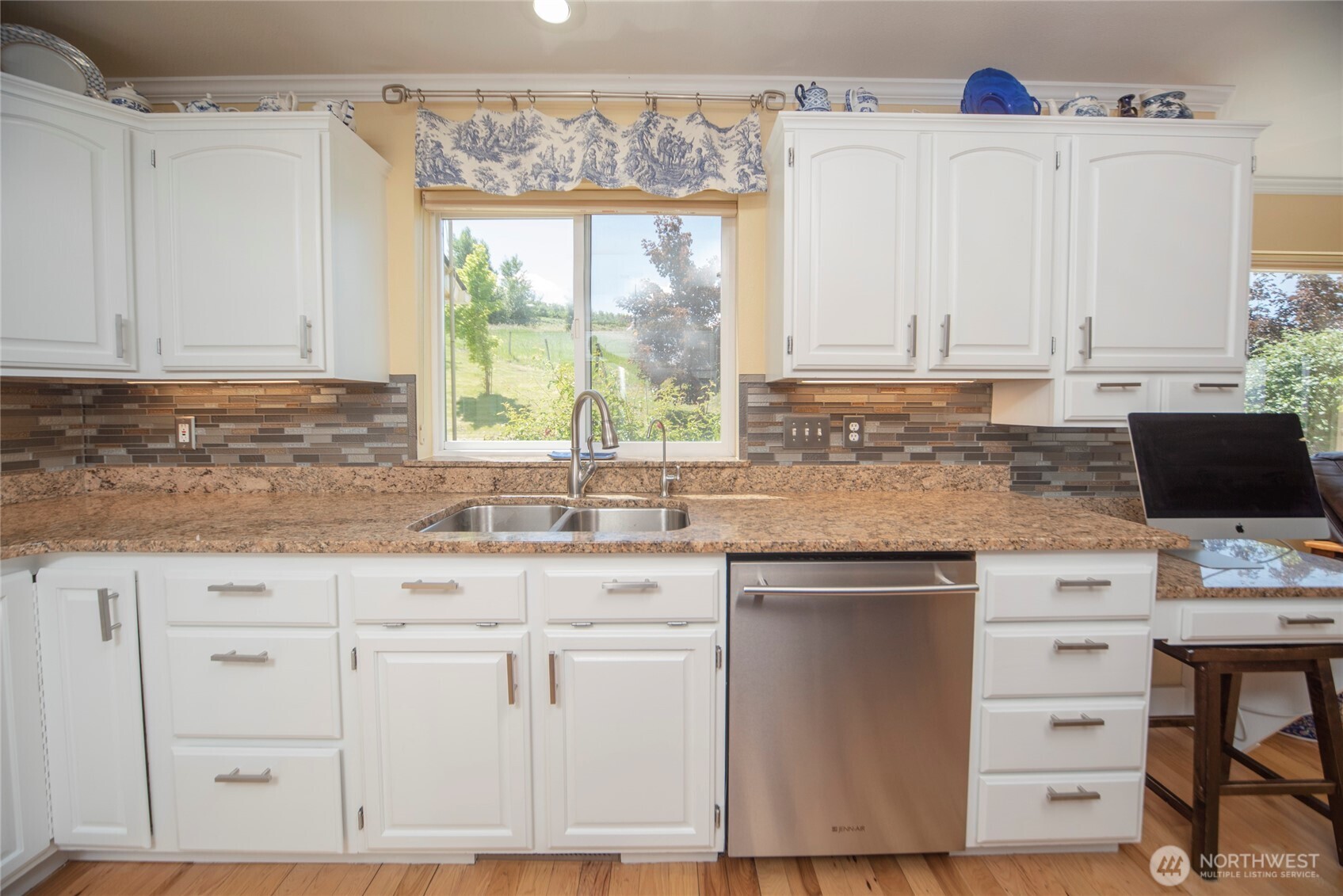 1677 Dodge Road Ellensburg, WA 98926 - Photo 11 of 35