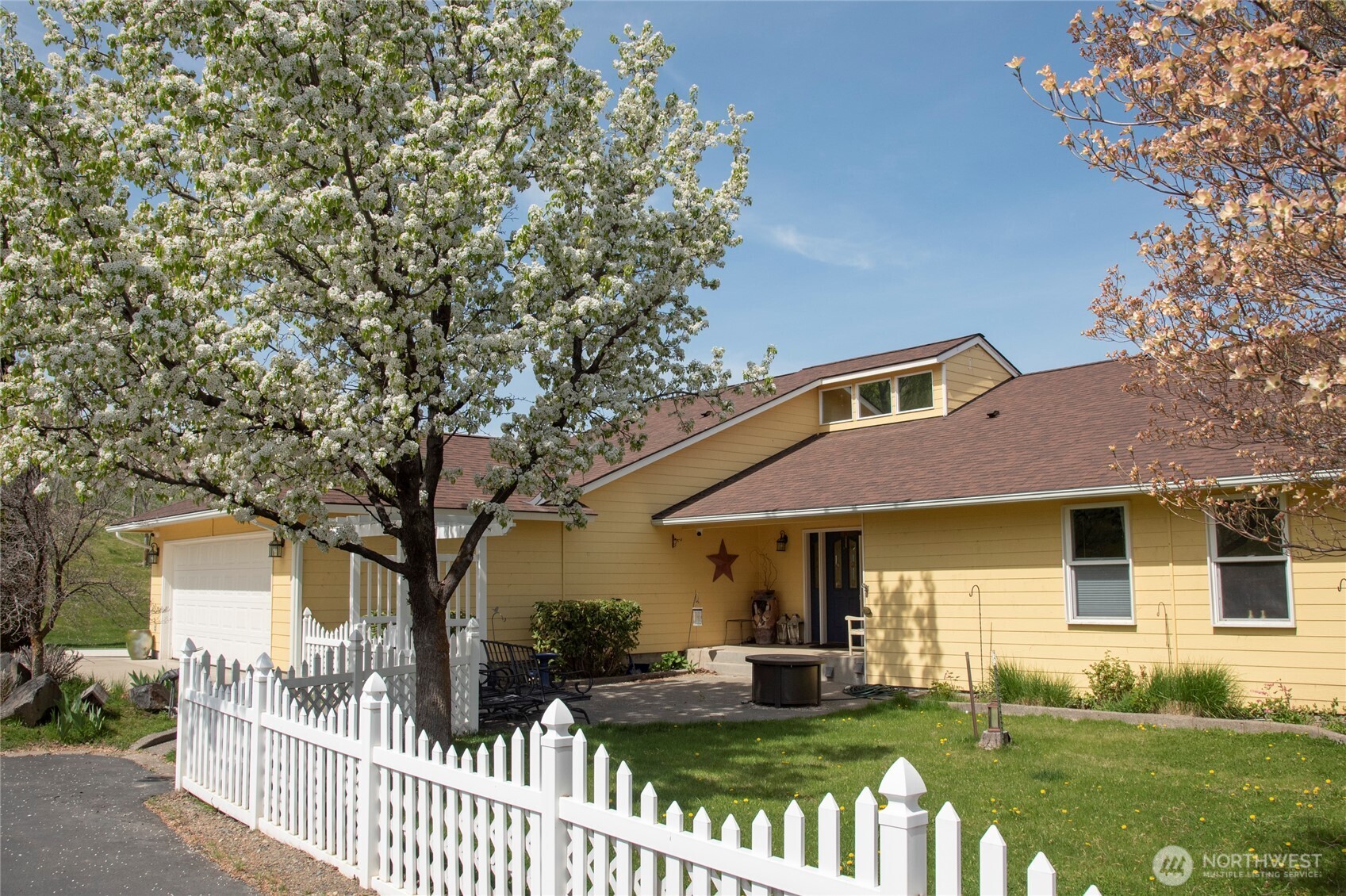 1677 Dodge Road Ellensburg, WA 98926 - Photo 4 of 35