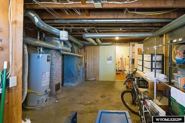 $232,000 | 801 McKeehan Avenue, Rock Springs, WY 82901