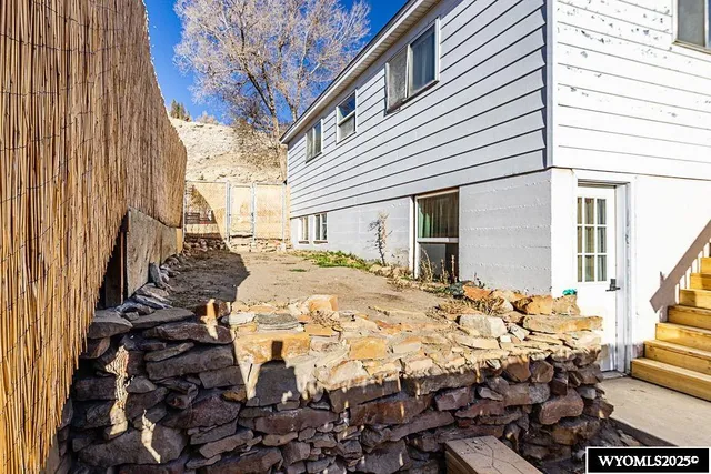 $232,000 | 801 McKeehan Avenue, Rock Springs, WY 82901