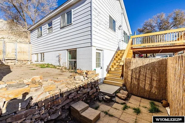 $232,000 | 801 McKeehan Avenue, Rock Springs, WY 82901