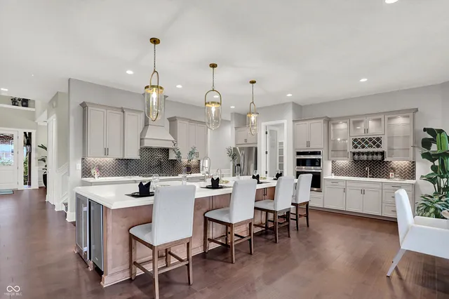 $4,475,000 | 11683 Cold Creek Court, Zionsville, IN 46077