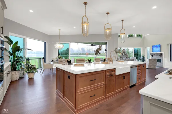 $4,475,000 | 11683 Cold Creek Court, Zionsville, IN 46077