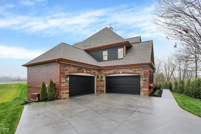 $4,475,000 | 11683 Cold Creek Court, Zionsville, IN 46077