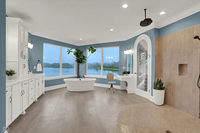 $4,475,000 | 11683 Cold Creek Court, Zionsville, IN 46077