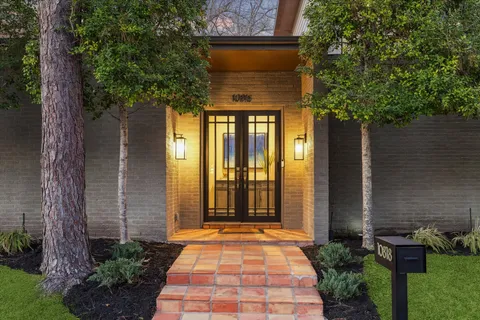 $1,295,000 | 10818 Pepper Lane, Houston, TX 77079