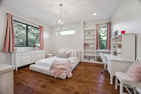 $1,295,000 | 10818 Pepper Lane, Houston, TX 77079