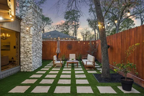 $1,295,000 | 10818 Pepper Lane, Houston, TX 77079