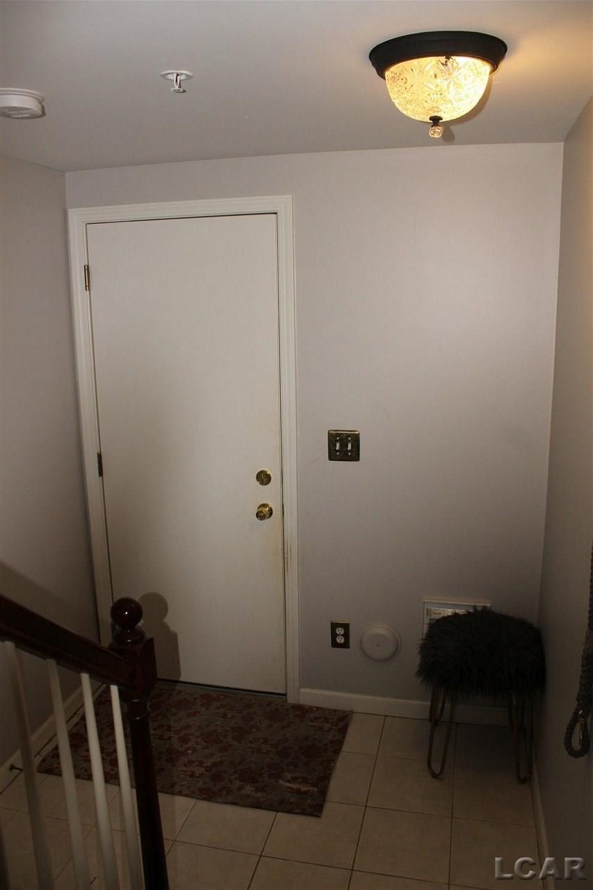 16988 Farmington Road Livonia, MI 48154 - Photo 23 of 23 31375175-23.JPG